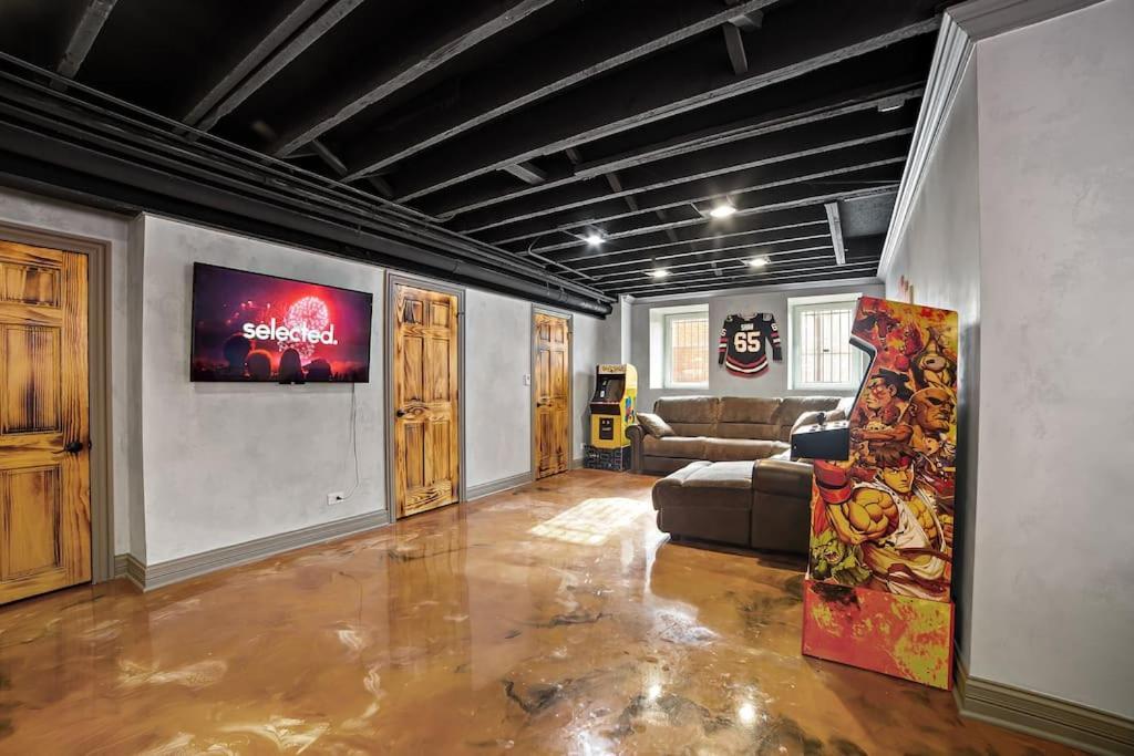 Villa Chicago Mid-Century Gem Steps From United Center Exterior foto